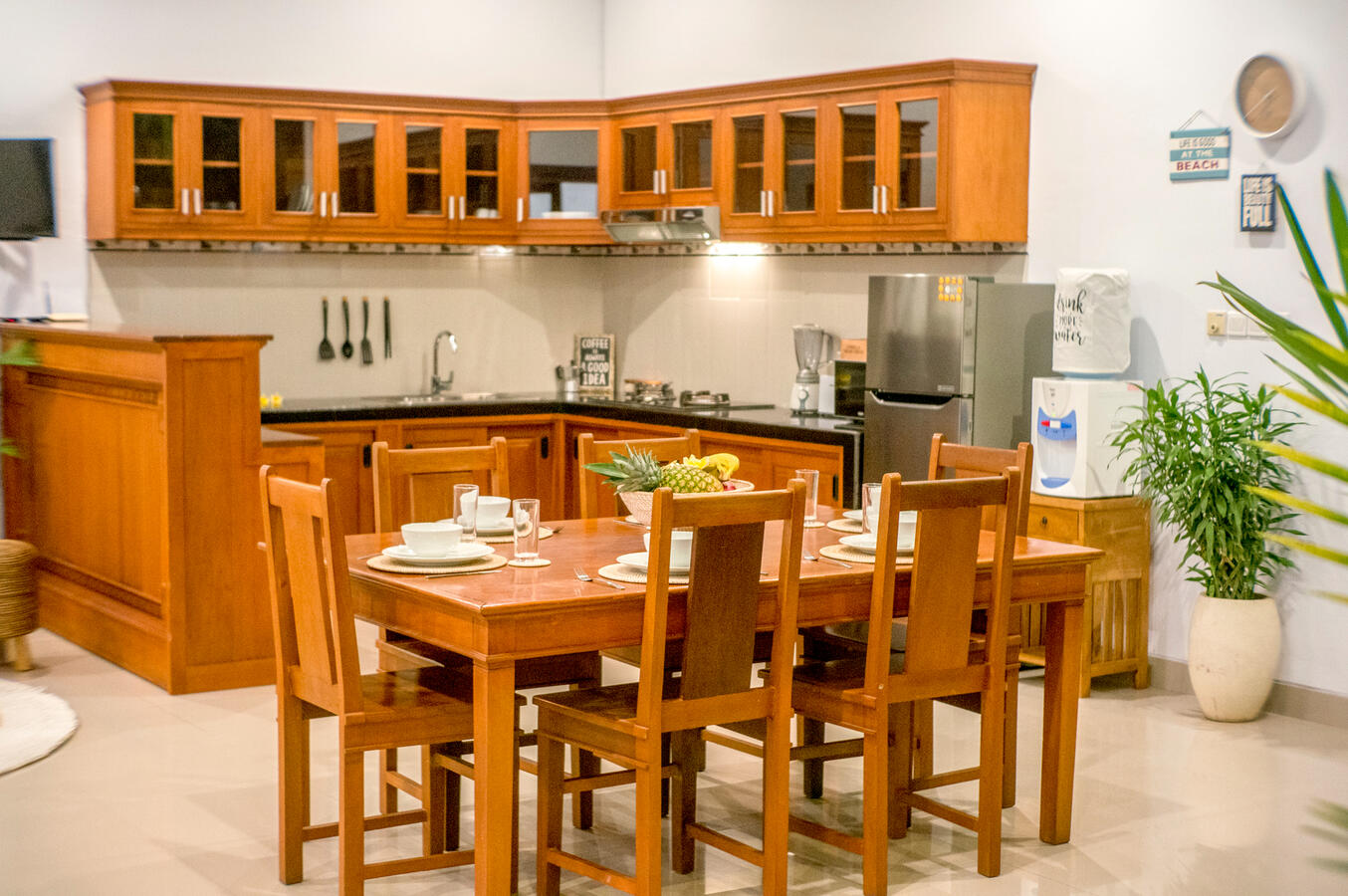 Dining Table Dining Table