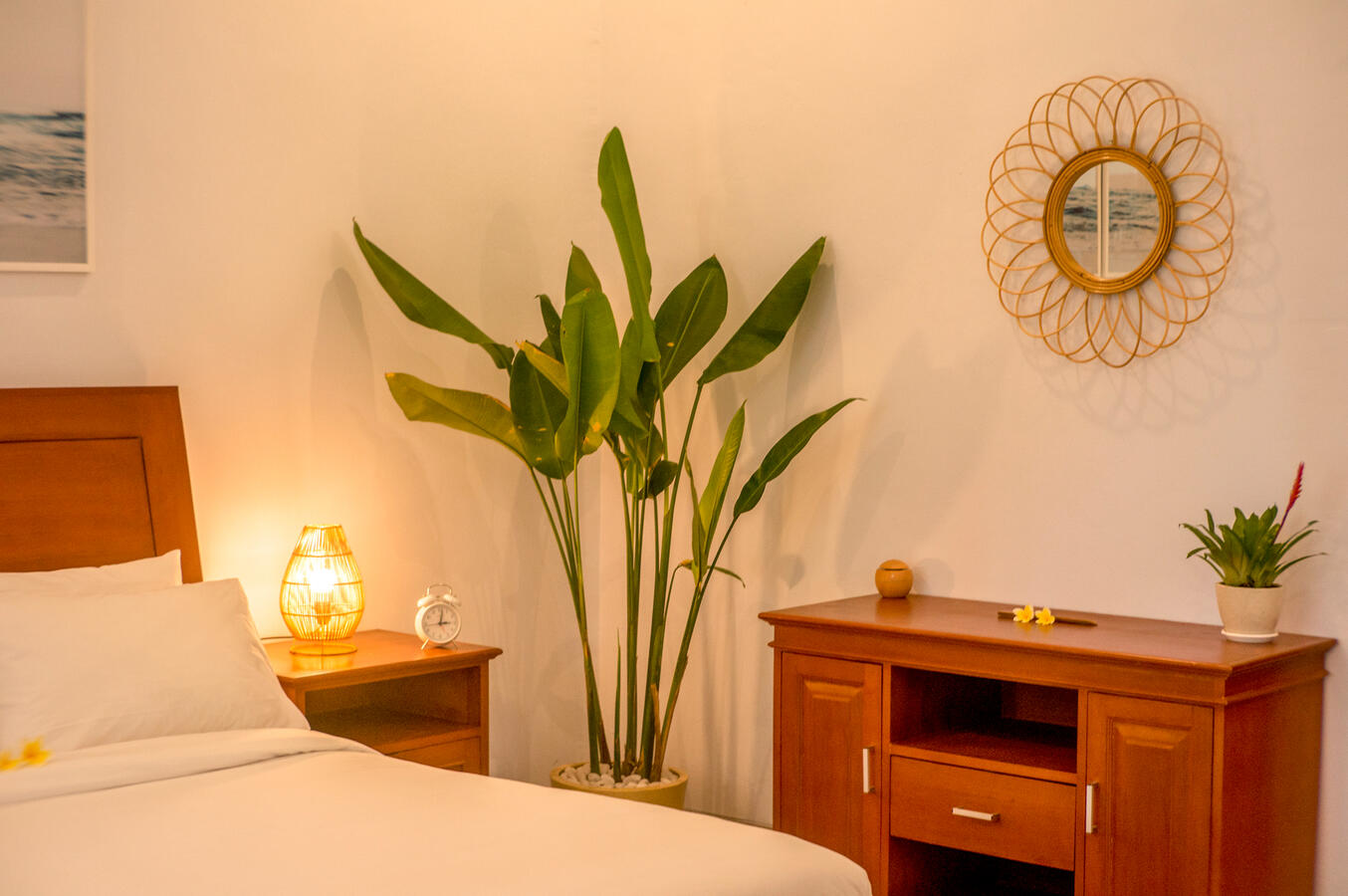 Master Bedroom Master Bedroom